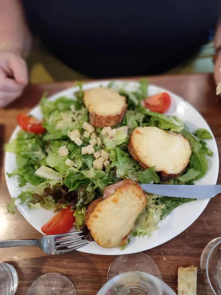 Salade de Chèvre Chaud